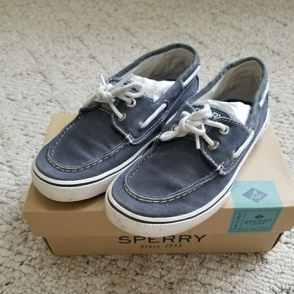 Boys Sperrys